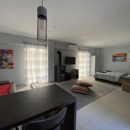 Cosy Studio 2 Minutes Walking From The Beach Anavyssos Exterior photo